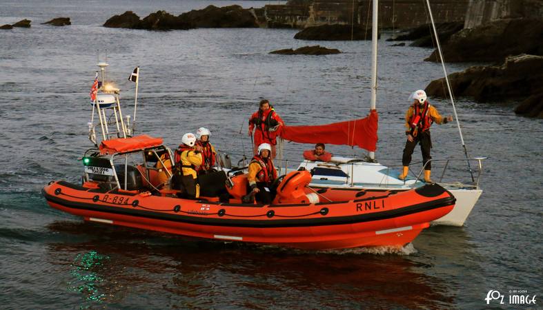 26 April 2017 - Looe RNLI towing exercise © Ian Foster / fozimage