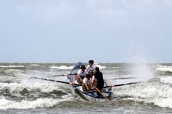 Surf rowing - Saunton Sands