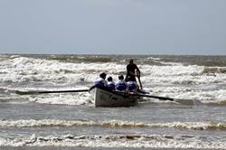 Surf rowing - Saunton Sands