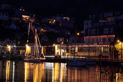 Christmas lights - Looe River