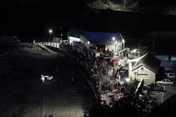 Looe - Revellers waiting for midnight - © Ian Foster / fozimage