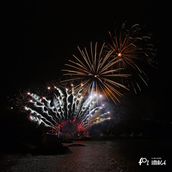 Looe NYE Fireworks © Ian Foster / fozimage 31st December 2014 - Looe NYE Fireworks © Ian Foster / fozimage