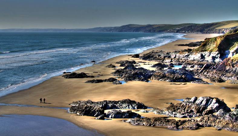 Western Morning View - A winter's stroll across Long sands, Whitsands bay - © Ian Foster / fozimage