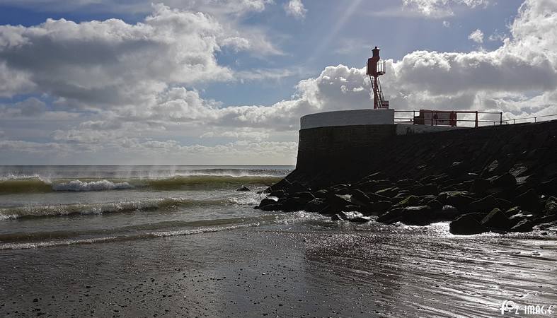 28 February 2017 - Low tide East Looe beach © Ian Foster / fozimage