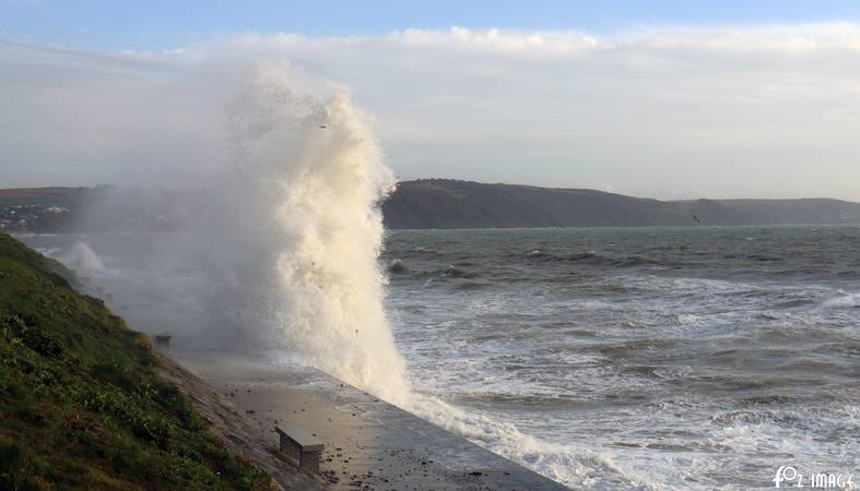 2 February 2017 - Hannafore breakers © Ian Foster / fozimage