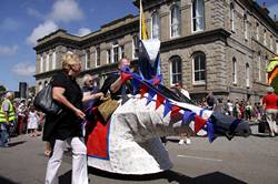 Mazey day procession