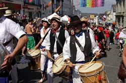 Polperro festival - The new Lord Mayor addresses his subjects