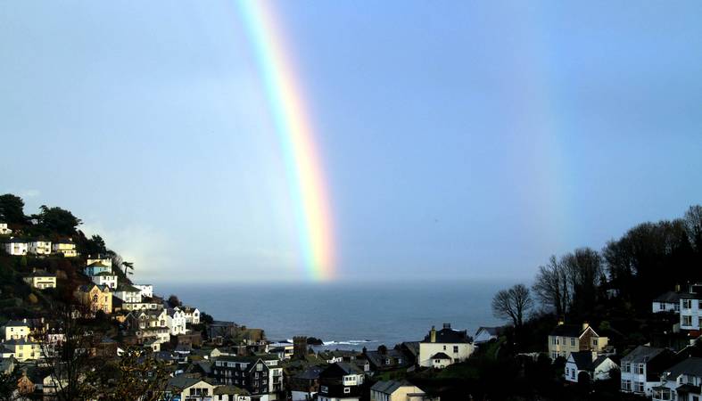 Western Morning View - Rainbow over East Looe - © Ian Foster / fozimage
