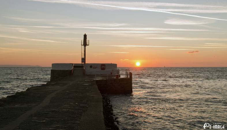 18 January 2017 - Sunrise over the Banjo Pier, East Looe beach © Ian Foster / fozimage