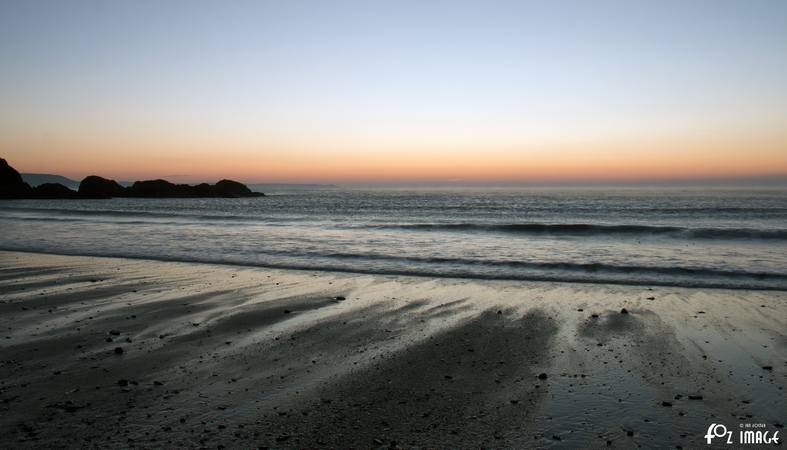 23 January 2017 - Sunrise over the Banjo Pier, East Looe beach © Ian Foster / fozimage