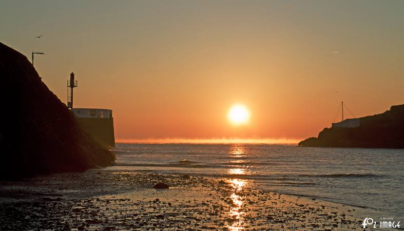 23 January 2017 - Sunrise over the Banjo Pier, East Looe beach © Ian Foster / fozimage