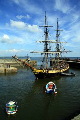 Charlestown - The tall ship Phoenix entering the harbour.