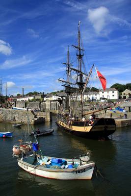 Charlestown - The tall ship Phoenix entering the harbour.