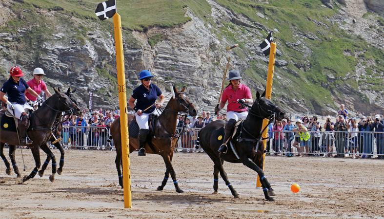 Polo on the Beach - © Ian Foster / fozimage 5th July 2014 - Polo on the Beach - © Ian Foster / fozimage