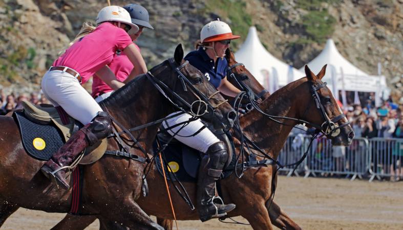 Polo on the Beach - © Ian Foster / fozimage 5th July 2014 - Polo on the Beach - © Ian Foster / fozimage