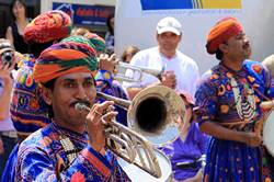 Penzance - Mazey day - Street entertainers