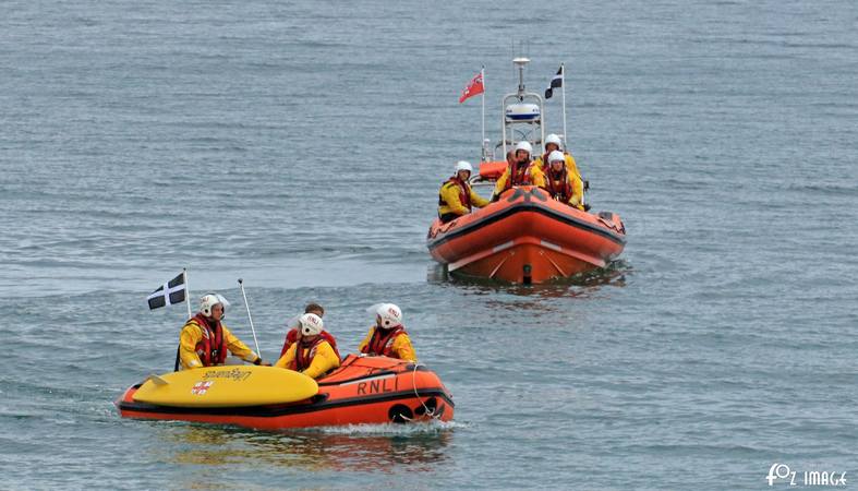 28 June 2017 - Looe RNLI Training with RNLI Lifeguards on Seaton beach © Ian Foster / fozimage