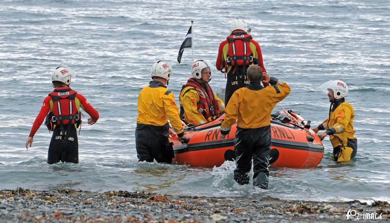 28 June 2017 - Looe RNLI Training with RNLI Lifeguards on Seaton beach © Ian Foster / fozimage