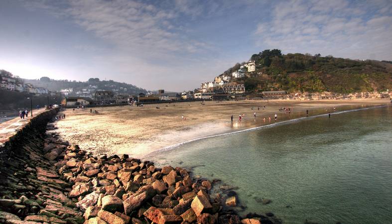 Western Morning View - East Looe beach - © Ian Foster / fozimage