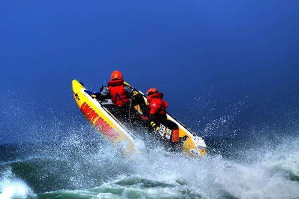 October 2010 - Zapcat Racing - Fistral Bay - Newquay - © Ian Foster / fozimage