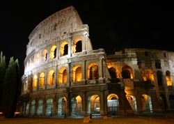 Colosseo by night