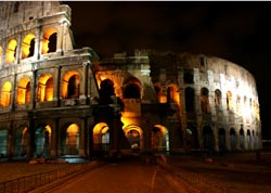 Colosseo by night