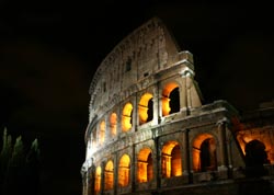 Rome - Colosseo at night