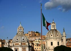 The buildings on Piazza Venezia