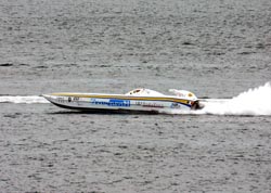 Powerboat No 9 - Seven Eleven