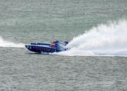 Powerboats Nos 7 and 77 - Victory